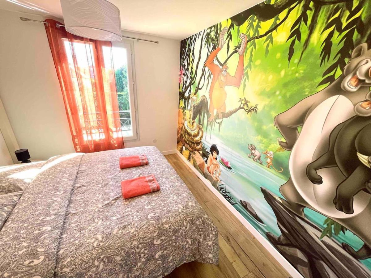 Family Disney House Magny-le-Hongre Esterno foto