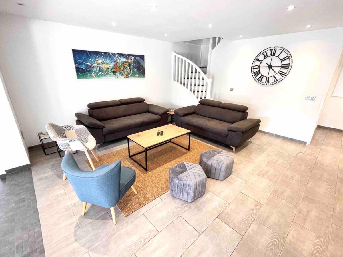 Family Disney House Magny-le-Hongre Esterno foto